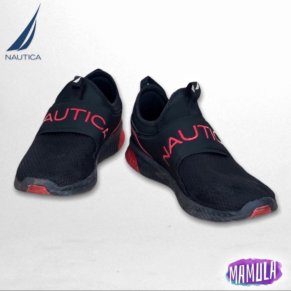 Nautica Light weight sneakers